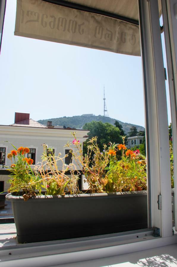 Atoneli Hotel Tbilisi Exterior foto